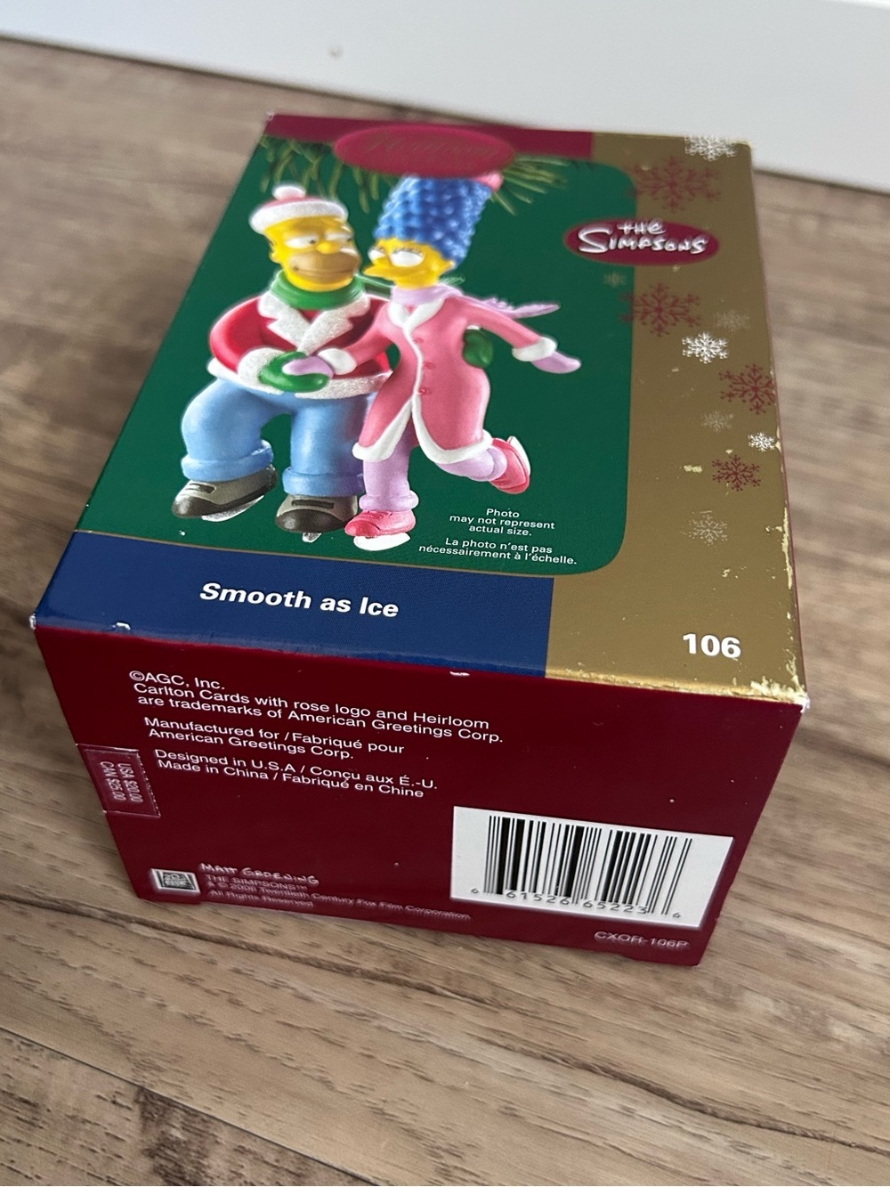 2006 Carlton Cards Heirloom ornament Homer Marge Simpson skating Smooth as Ice - Picture 5 of 10